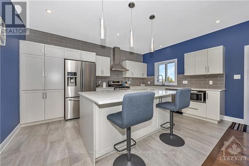 2309 Principale Street, Alfred And Plantagenet, ON - Indoor Photo Showing Kitchen With Upgraded Kitchen