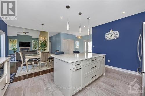 2309 Principale Street, Alfred And Plantagenet, ON - Indoor Photo Showing Kitchen With Upgraded Kitchen