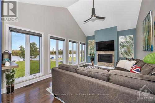 2309 Principale Street, Alfred And Plantagenet, ON - Indoor Photo Showing Living Room With Fireplace