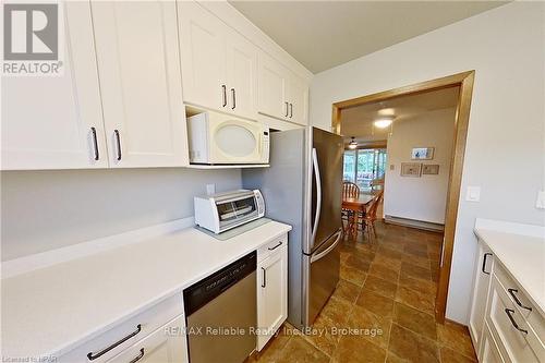 117 Tuyll Street, Bluewater (Bayfield), ON - Indoor Photo Showing Kitchen