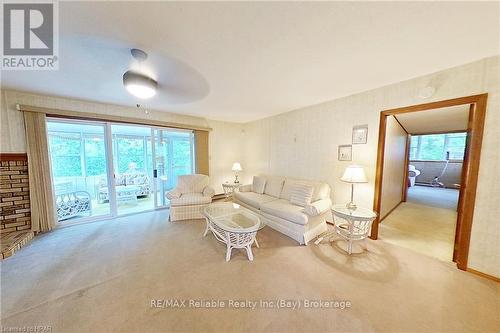 117 Tuyll Street, Bluewater (Bayfield), ON - Indoor Photo Showing Living Room