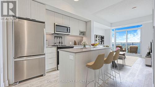 801 - 202 Burnhamthorpe Road E, Mississauga, ON - Indoor Photo Showing Kitchen With Stainless Steel Kitchen With Upgraded Kitchen