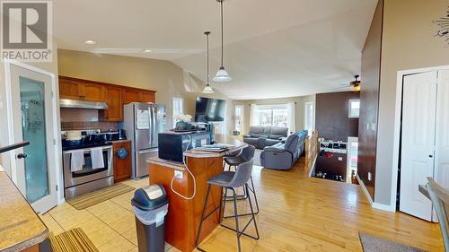 11416 103 Street, Fort St. John, BC - Indoor Photo Showing Kitchen