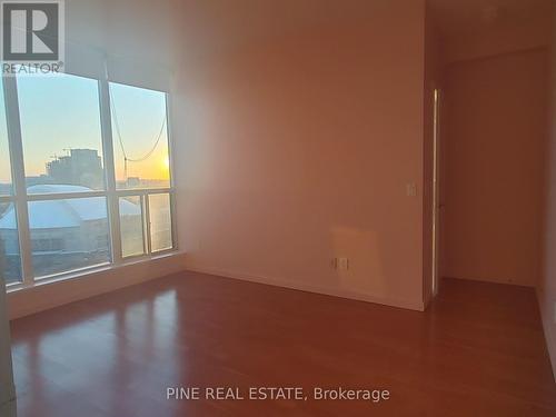 3411 - 208 Queens Quay W, Toronto, ON - Indoor Photo Showing Other Room