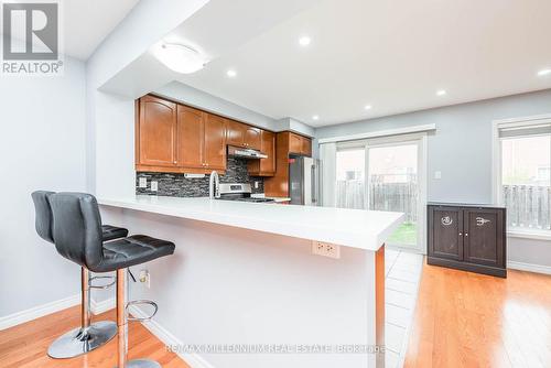 653 Gervais Terrace, Milton, ON - Indoor Photo Showing Kitchen