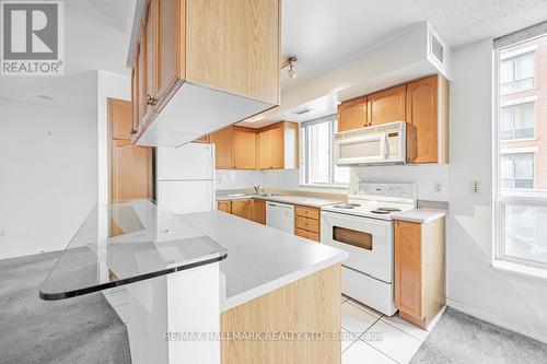 310 - 1140 Parkwest Place, Mississauga, ON - Indoor Photo Showing Kitchen