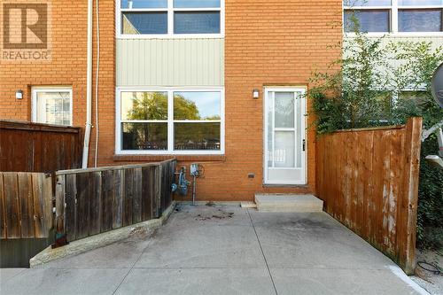 834 Exmouth Street Unit# 21, Sarnia, ON - Outdoor With Exterior