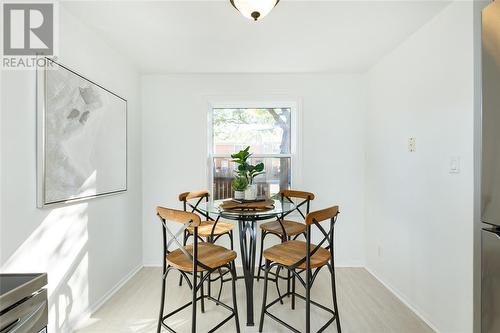 834 Exmouth Street Unit# 21, Sarnia, ON - Indoor Photo Showing Dining Room