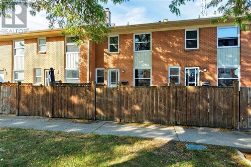 834 Exmouth Street Unit# 21, Sarnia, ON - Outdoor