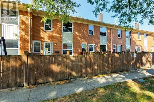 834 Exmouth Street Unit# 21, Sarnia, ON - Outdoor