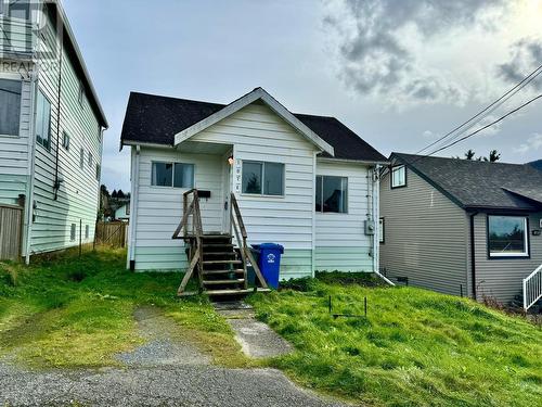 1074 E 7Th Avenue, Prince Rupert, BC - Outdoor