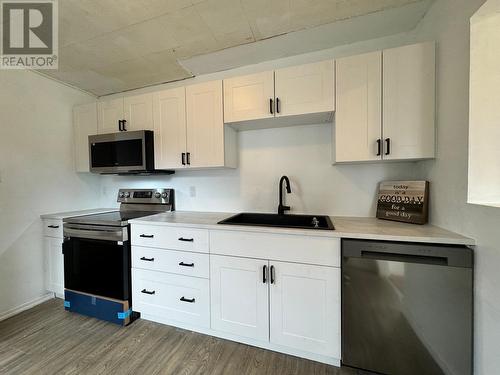 1074 E 7Th Avenue, Prince Rupert, BC - Indoor Photo Showing Kitchen