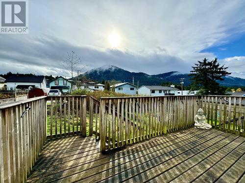 1074 E 7Th Avenue, Prince Rupert, BC - Outdoor