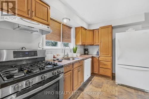 6 Golf View Drive, Brampton, ON - Indoor Photo Showing Kitchen With Stainless Steel Kitchen