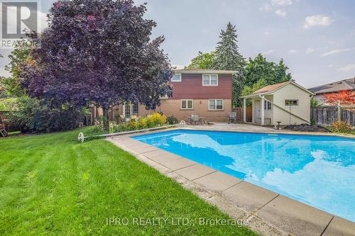 6 Golf View Drive, Brampton, ON - Outdoor With In Ground Pool With Backyard