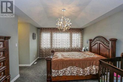 1221 Gough Road, London, ON - Indoor Photo Showing Bedroom