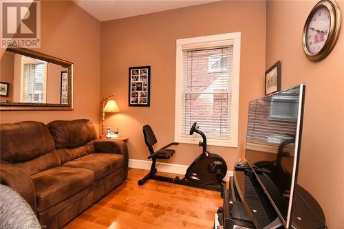 152 Homewood Avenue, Hamilton, ON - Indoor