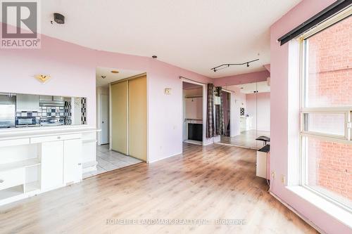 Ph17 - 2460 Eglinton Avenue E, Toronto, ON - Indoor Photo Showing Other Room