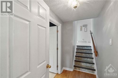 8408 Victoria Street, Metcalfe, ON - Indoor Photo Showing Other Room