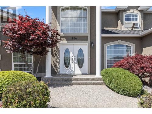 1614 Lindsay Drive, Kelowna, BC - Outdoor