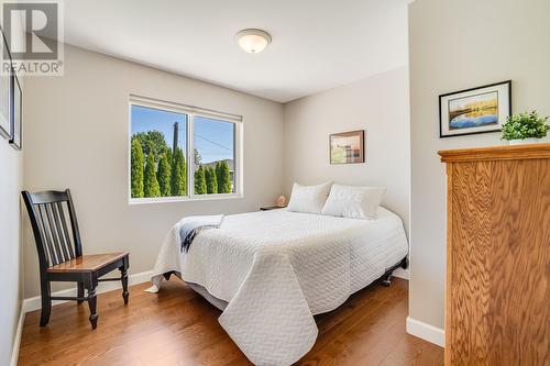 4275 Simeon Court, Kelowna, BC - Indoor Photo Showing Bedroom