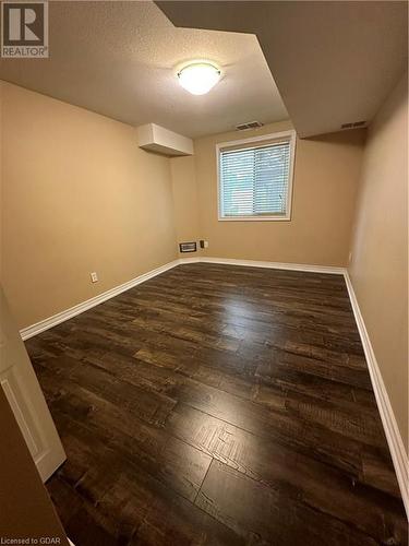 193 Clair Road W Unit# Lower, Guelph, ON - Indoor Photo Showing Other Room