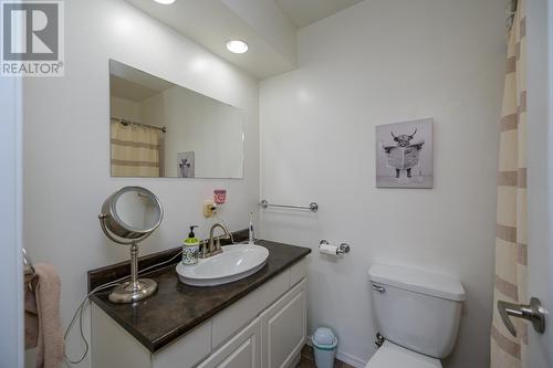 1869 Kenwood Street, Prince George, BC - Indoor Photo Showing Bathroom