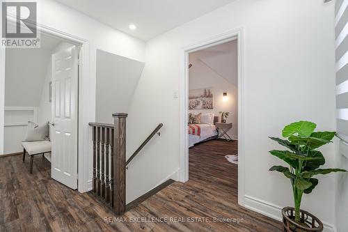 86 Seventeenth Street, Toronto, ON - Indoor Photo Showing Other Room