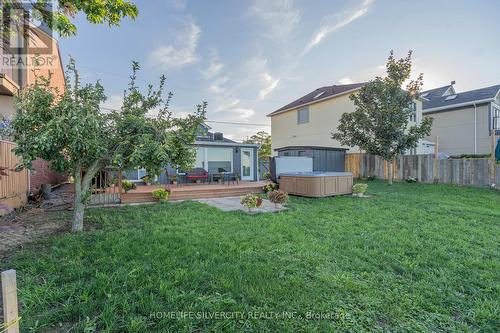 24 Trillium Avenue, Hamilton, ON - Outdoor With Deck Patio Veranda