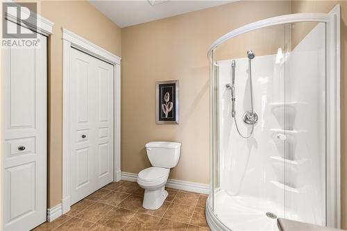 143 Nathalie Street, Dieppe, NB - Indoor Photo Showing Bathroom