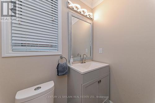 24 Dalton Drive, Cambridge, ON - Indoor Photo Showing Bathroom