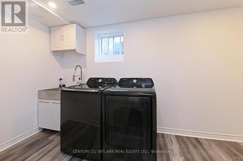 24 Dalton Drive, Cambridge, ON - Indoor Photo Showing Laundry Room