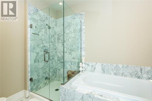 201 Front Street North Unit# 604, Sarnia, ON - Indoor Photo Showing Bathroom