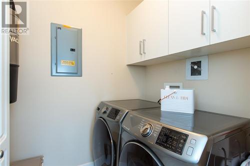 201 Front Street North Unit# 604, Sarnia, ON - Indoor Photo Showing Laundry Room