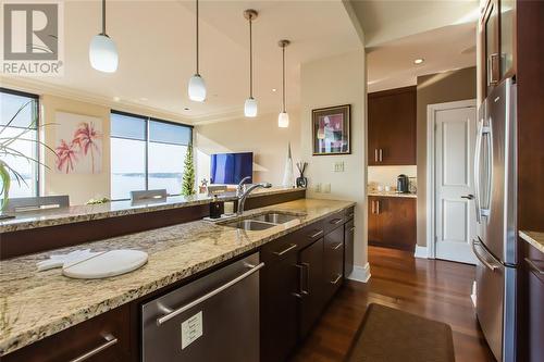 201 Front Street North Unit# 604, Sarnia, ON - Indoor Photo Showing Kitchen With Double Sink With Upgraded Kitchen