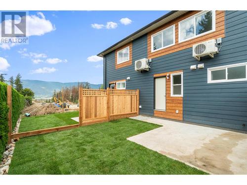 981 12 Street Se Unit# 27, Salmon Arm, BC - Outdoor