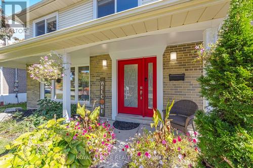 349 Delrex Boulevard, Halton Hills, ON - Outdoor With Deck Patio Veranda