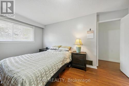 59 - 3025 Cedarglen Gate, Mississauga, ON - Indoor Photo Showing Bedroom