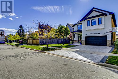 5474 Bestview Way, Mississauga, ON - Outdoor