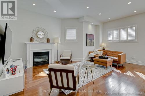 5474 Bestview Way, Mississauga, ON - Indoor Photo Showing Living Room With Fireplace