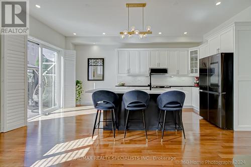 5474 Bestview Way, Mississauga, ON - Indoor Photo Showing Kitchen