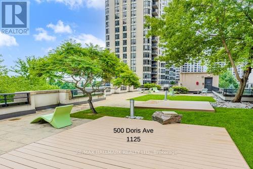 1125 - 500 Doris Avenue, Toronto, ON - Outdoor