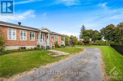 53 High Street, Champlain, ON - Outdoor