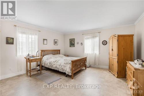 53 High Street, Champlain, ON - Indoor Photo Showing Bedroom