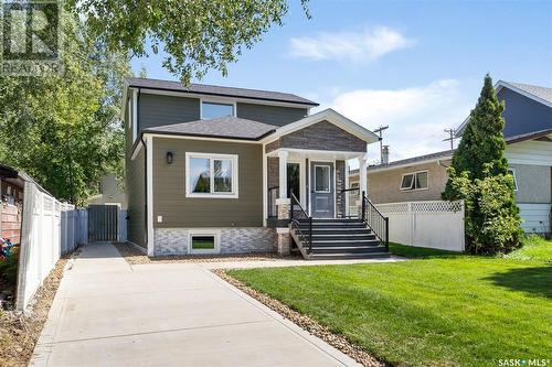 2125 St Charles Avenue, Saskatoon, SK - Outdoor With Facade