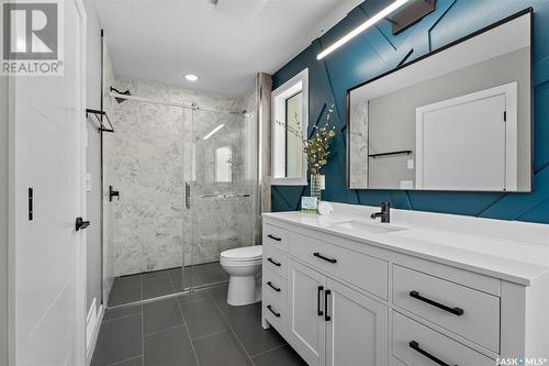 2125 St Charles Avenue, Saskatoon, SK - Indoor Photo Showing Bathroom