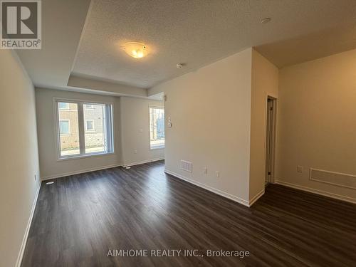 260 - 150 Honeycrisp Crescent, Vaughan, ON - Indoor Photo Showing Other Room