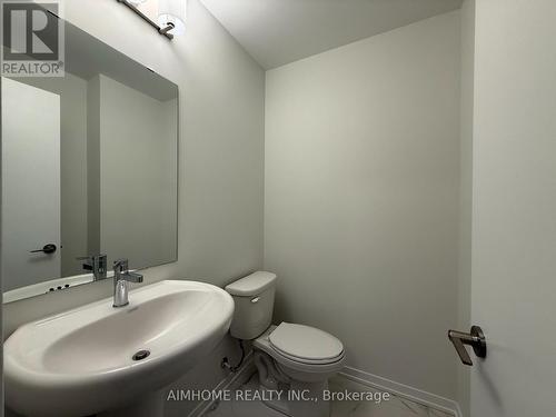 260 - 150 Honeycrisp Crescent, Vaughan, ON - Indoor Photo Showing Bathroom