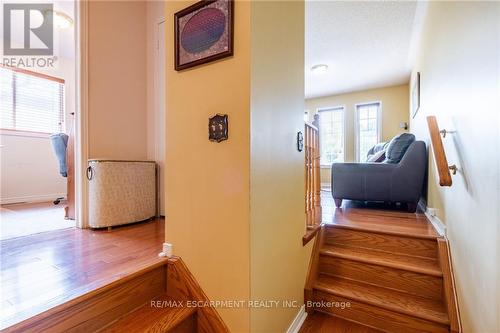 1785 Creek Way, Burlington, ON - Indoor Photo Showing Other Room