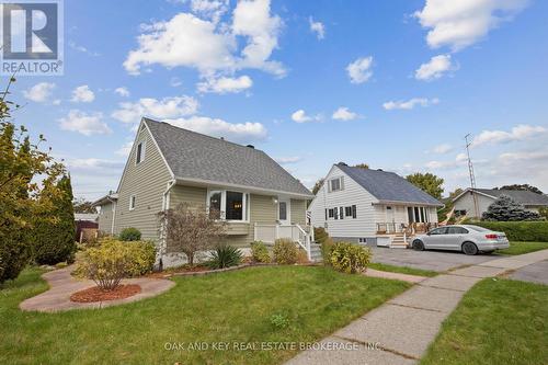 40 Woodhouse Crescent, Ajax (South East), ON - Outdoor With Facade